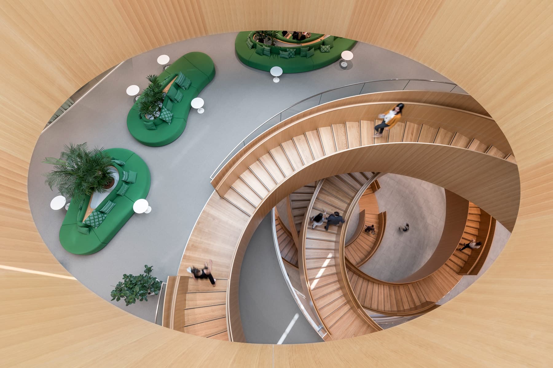 The United Staircase im Olympic House - von 3XN Architects